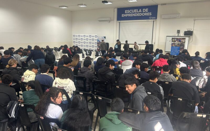 Se_llevo_cabo_3er_encuentro_Innovadores_del_Futuro