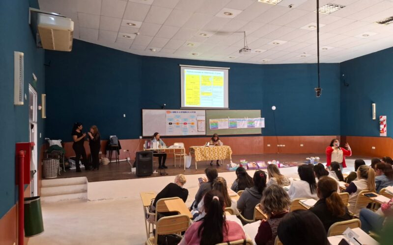 4to_Encuentro_Programa_Alfabetizacion_Inicial_distintos_departamentos_provincia