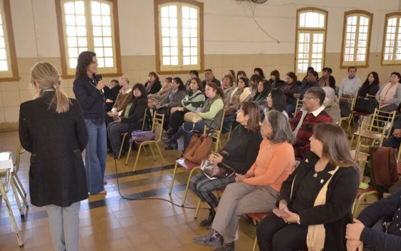 Mesa_trabajo_alfabetizacion_temprana_junto_Unicef_otros_organismos