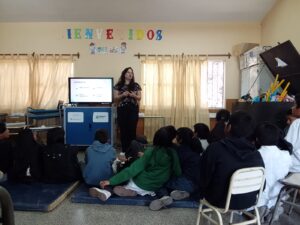 Taller_ESI_prevencion_consumos_problematicos_Escuela_4044