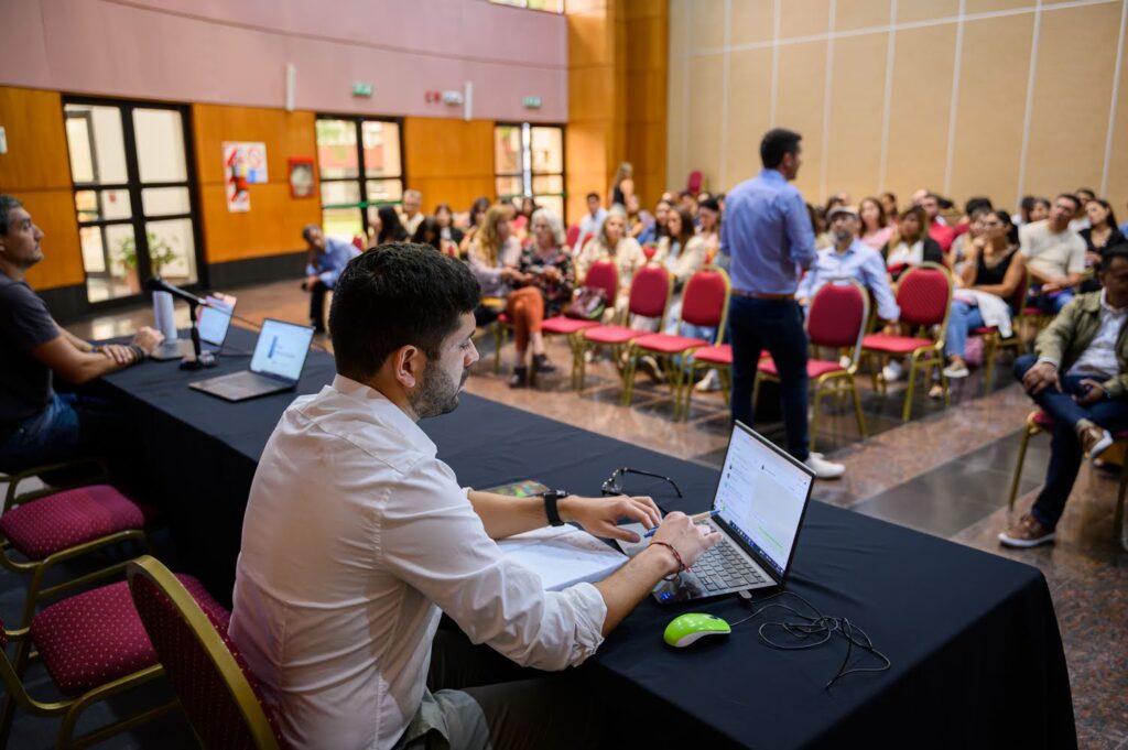 Encuentro_referentes_Ministerio_Educacion_implementacion_sistema_EDDI