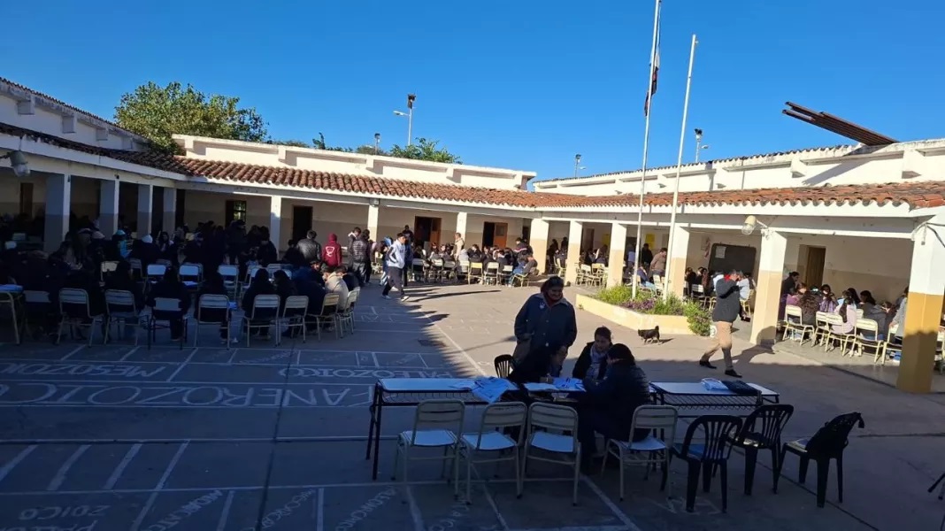 Colegios_saltenos_participaron_jornada_provincial_fortalecer_Educacion_Secundaria