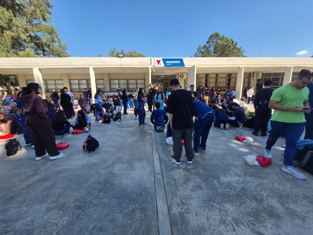 Esta_en_marcha_programa_RCP_Escuelas