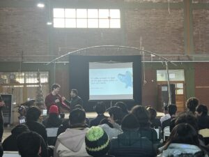 Estudiantes_reciben_formacion_inteligencia_artificial_tecnologia_blockchain