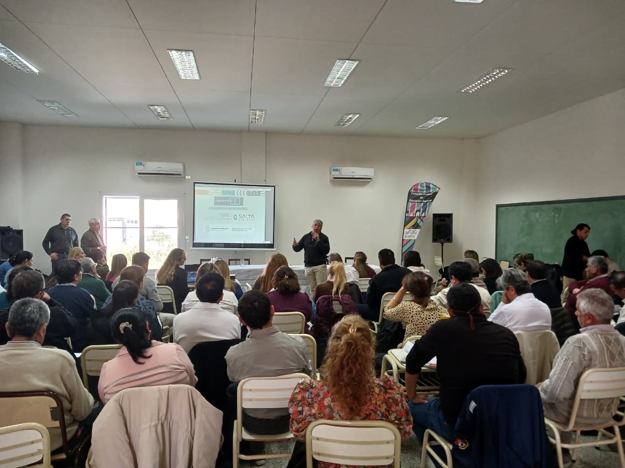 Redefiniendo_roles_nuevo_paradigma_Educacion_Tecnica_Profesional