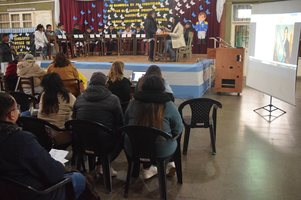 Alumnos_primarios_aprenden_Manuel_Belgrano_actividades_ludicas