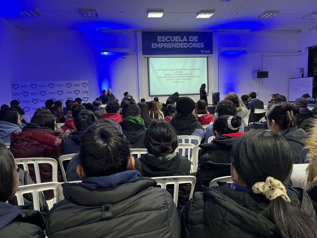 Nueva_jornada_capacitacion_sobre_costos_rentabilidad_emprendedores