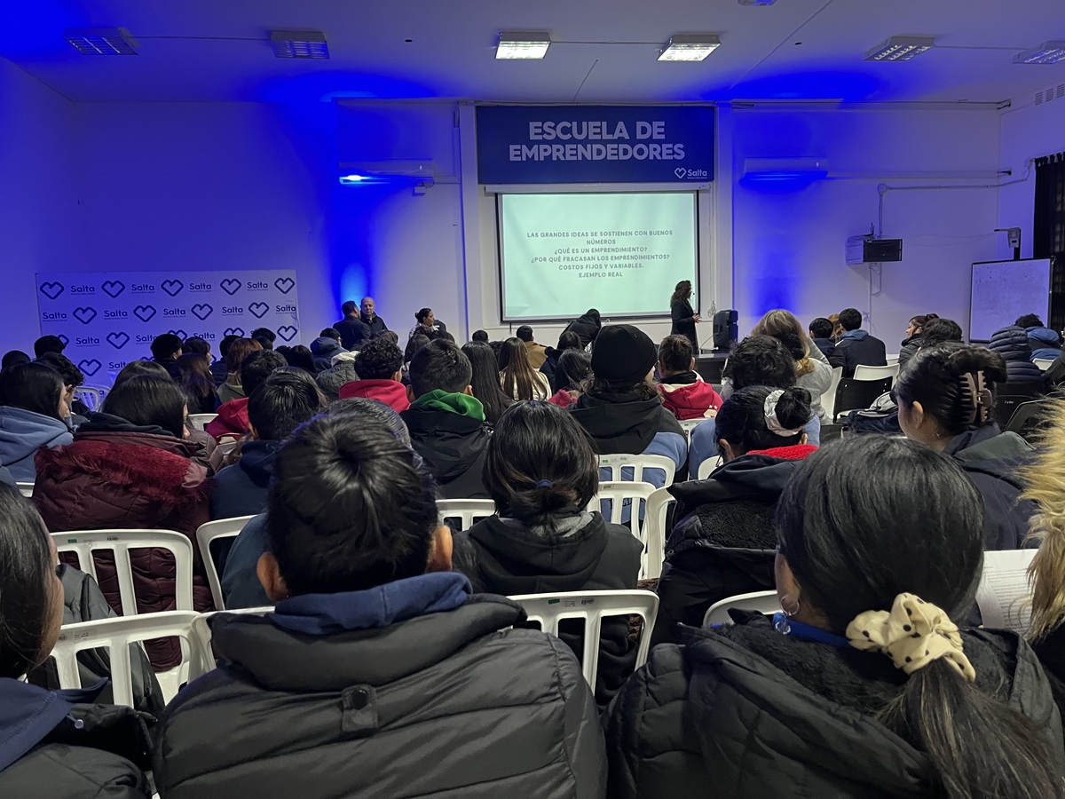 Nueva_jornada_capacitacion_sobre_costos_rentabilidad_emprendedores